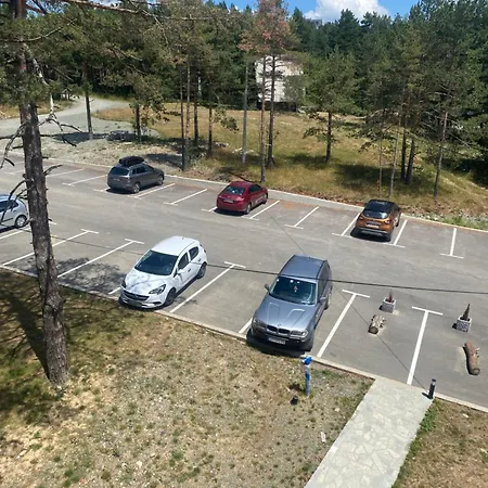 아파트 Zeleni Vrhovi *